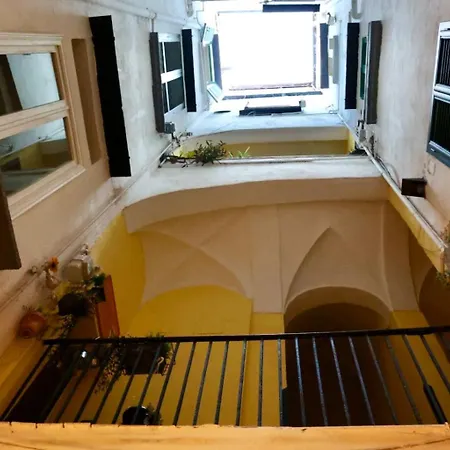 Tipico Bed & Breakfast